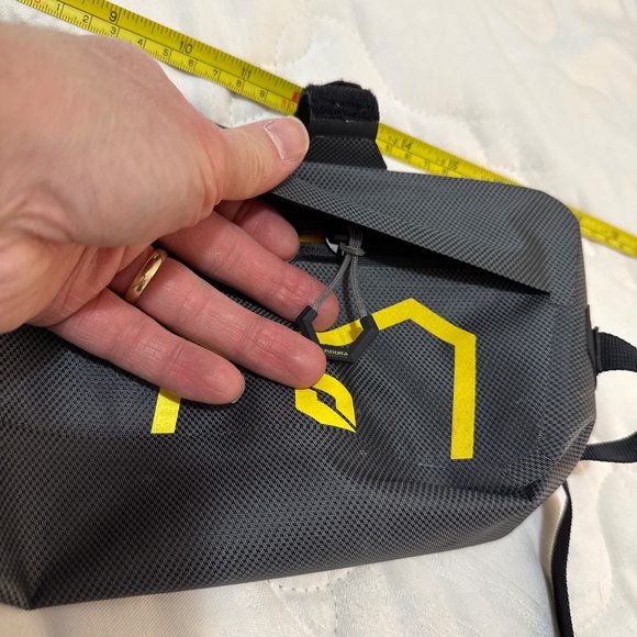 Apidura bike bag frame bag - Picture 7 of 7